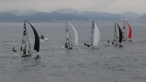 莱万双响力挽狂澜，巴塞罗那3-3战平国米，晋级希望成奇迹