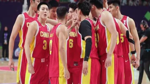 “前切尔西名将拉米雷斯重返科巴姆，身材巨变备受瞩目”